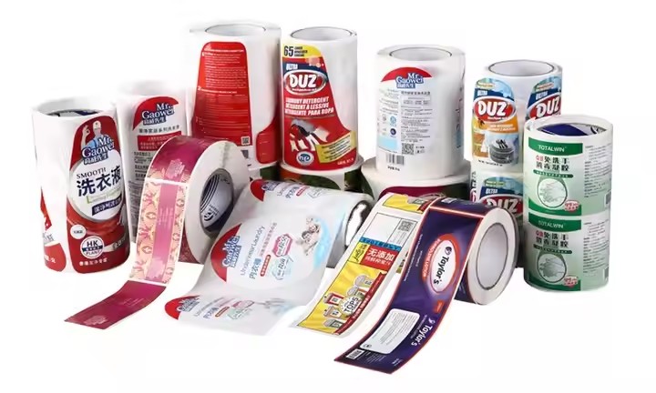 When it comes to 3D gold stickers, which material is the best choice: PVC material or PET material?