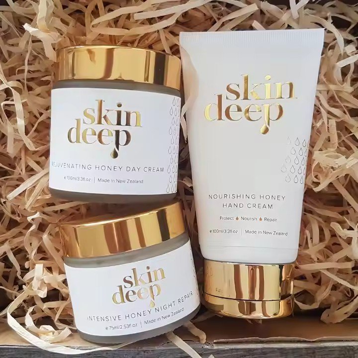 How Can Cosmetic Jar Label Design Better Fit the Jar Body： Physical Fit: Shaping the Foundation through Structural Compatibility.